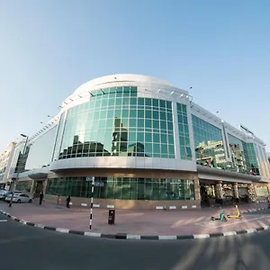 4* מלון Sunday Holiday International