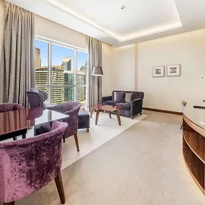 Radisson Blu Hotel, Waterfront Otel